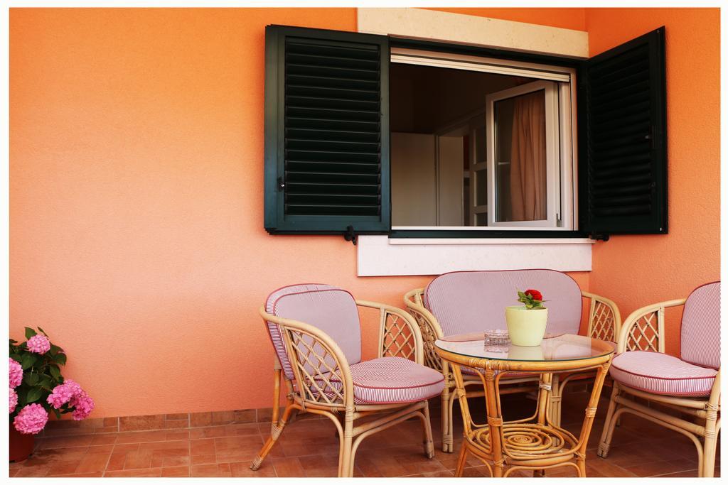 Villa Marica Primošten Exterior foto